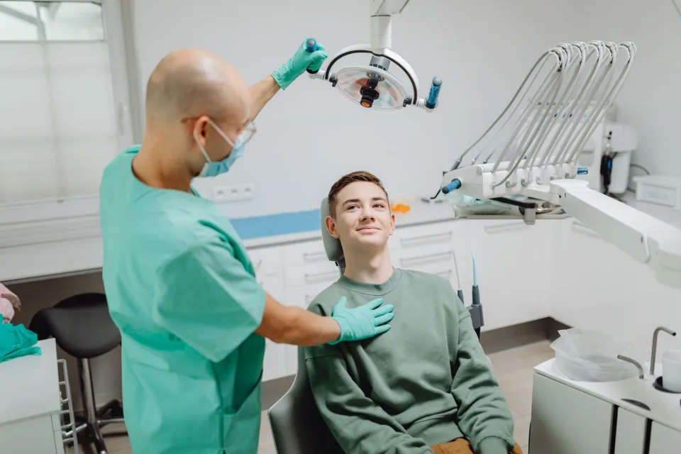 Chăm sóc răng miệng cho cả nhà